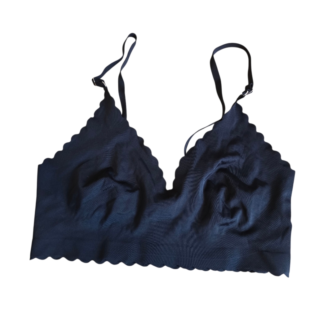 🔴 3/$15 Scalloped Seamless Bra Brassieres Comfortable Adjustable Bralette